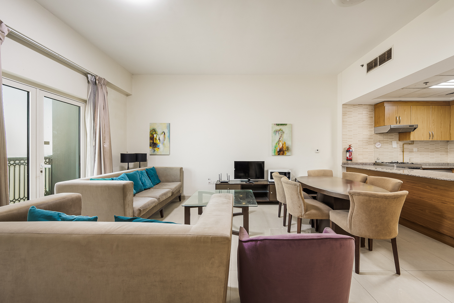 3 Bedrooms Apartment in Suburbia Tower 1