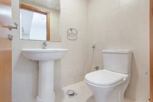 3 Bedrooms Apartment in Suburbia Tower 1