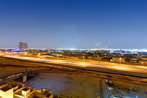 3 Bedrooms Apartment in Suburbia Tower 1