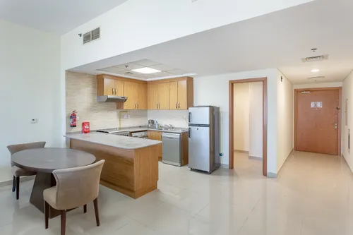 3 Bedrooms Apartment in Suburbia Tower 1