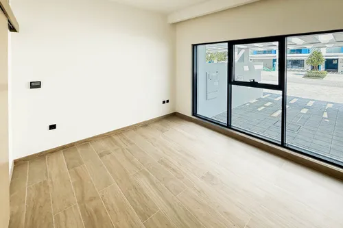 5 Bedrooms Townhouse in Santorini 1