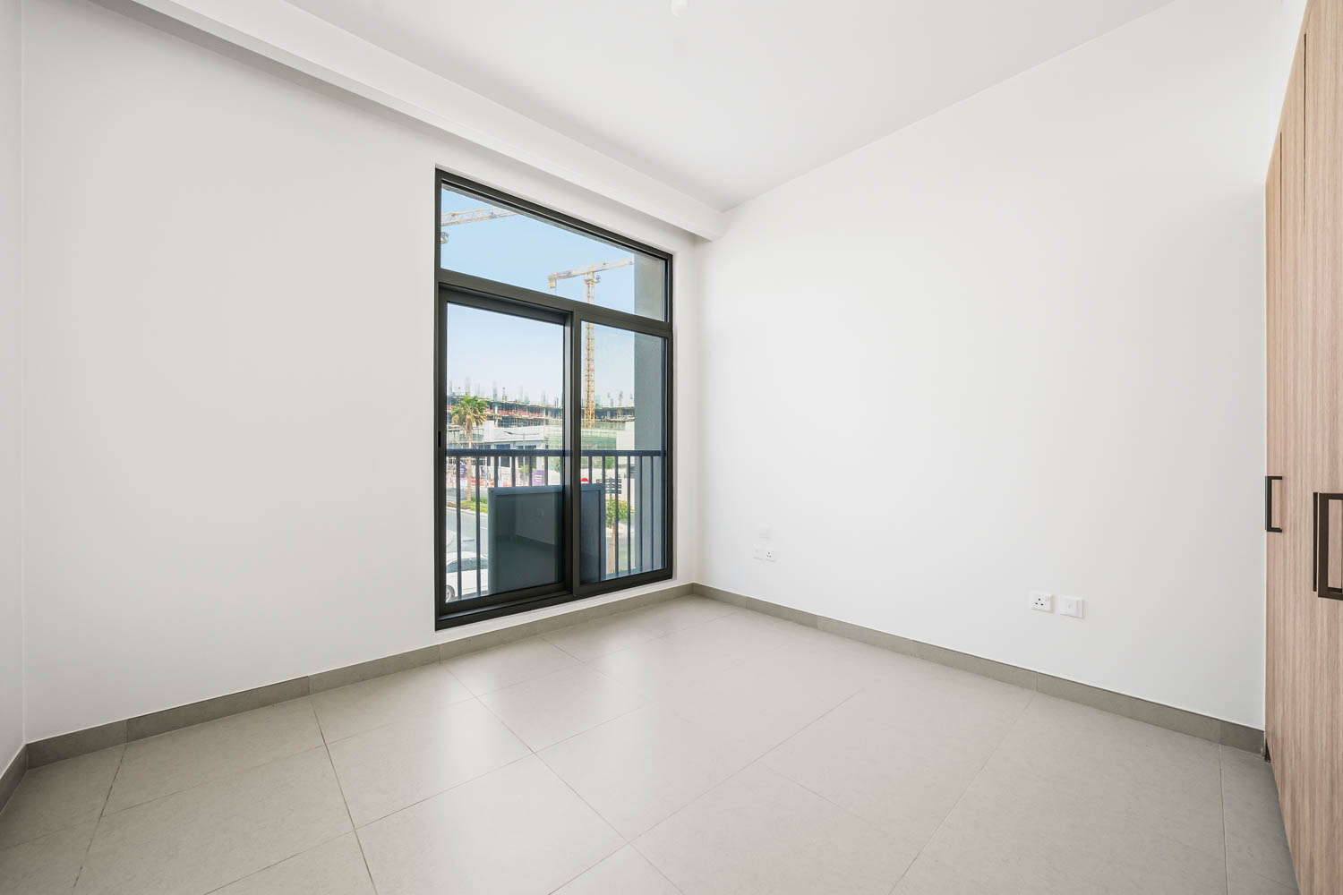 4 Bedrooms Townhouse in The Pulse Beachfront 2