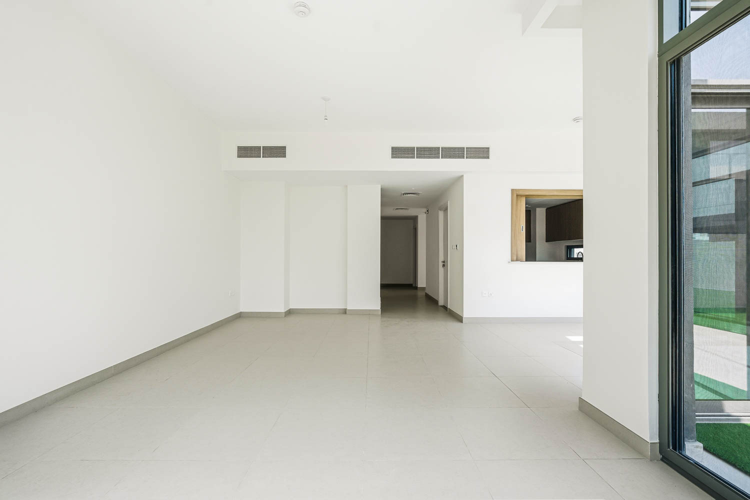 4 Bedrooms Townhouse in The Pulse Beachfront 2