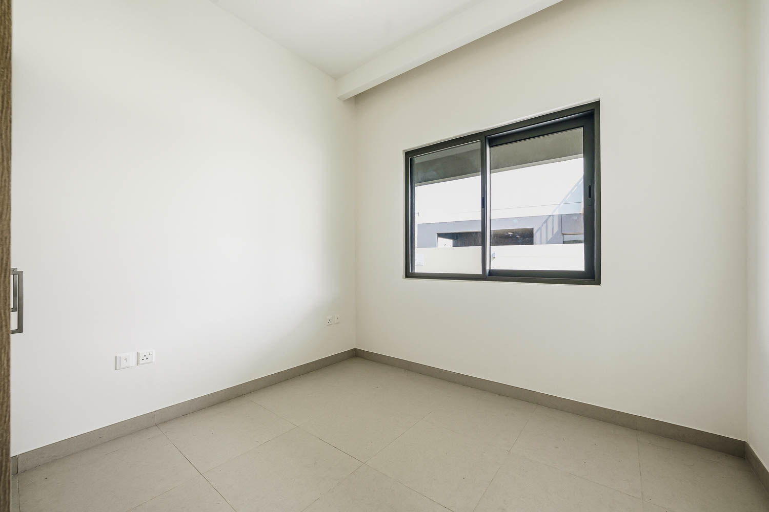 4 Bedrooms Townhouse in The Pulse Beachfront 2