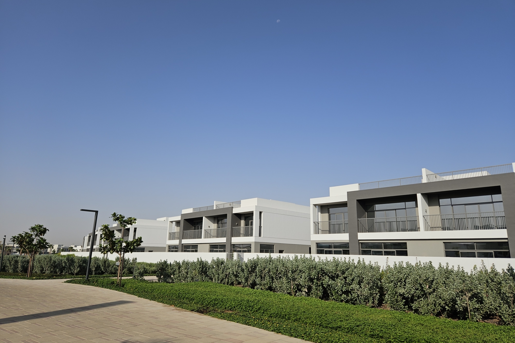 4 Bedrooms Townhouse in The Pulse Beachfront 2