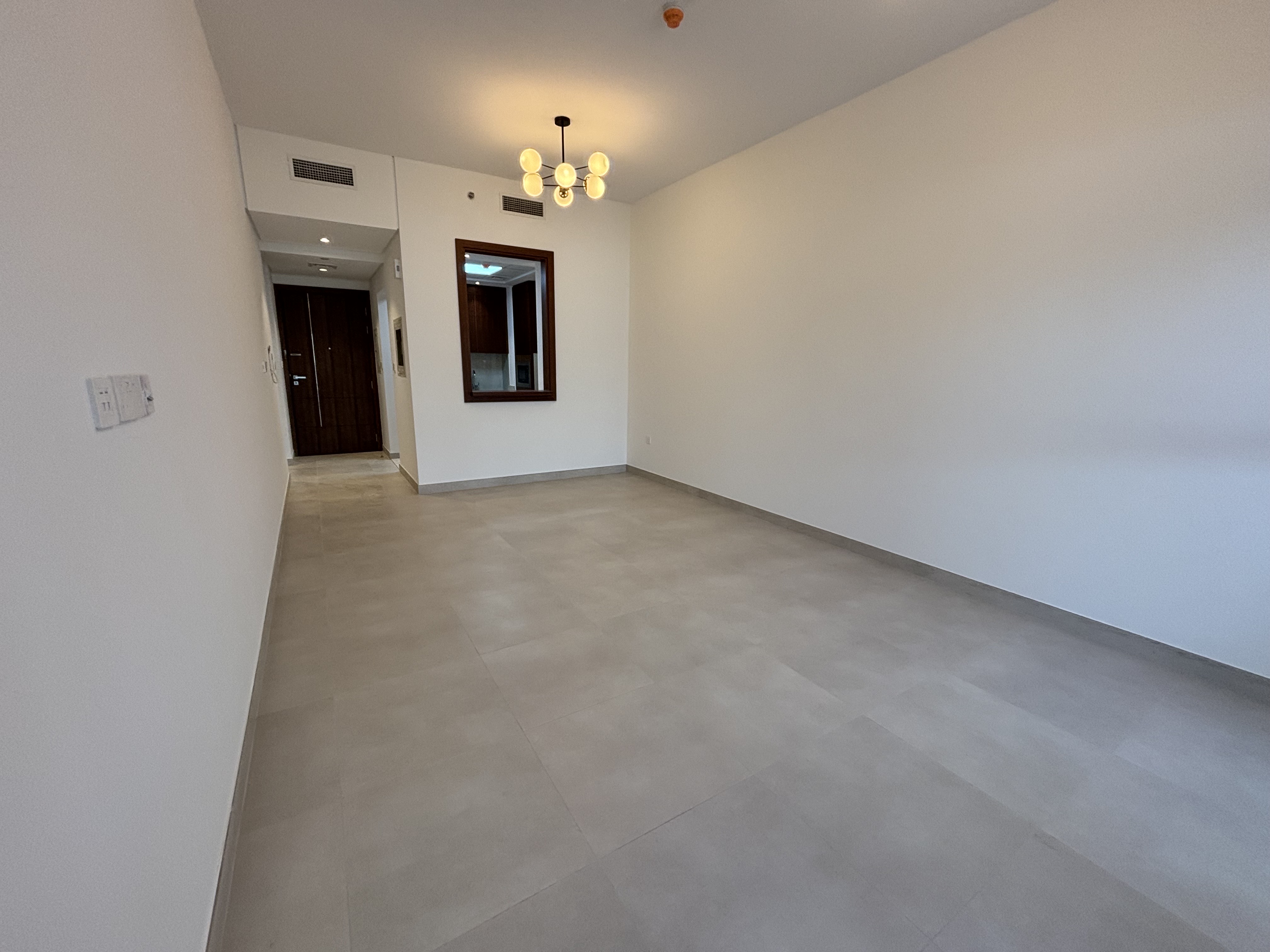 1 Bedroom Apartment in MAG 515