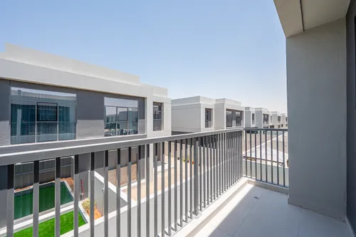 4 Bedrooms Townhouse in The Pulse Beachfront