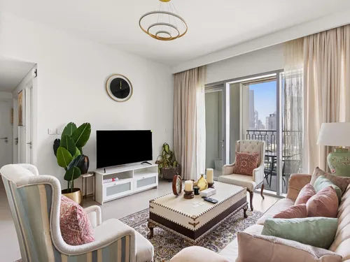 2 Bedrooms Apartment in Downtown Views II Tower 1