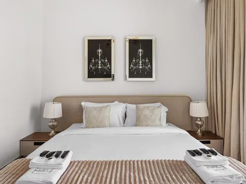 2 Bedrooms Apartment in Downtown Views II Tower 1