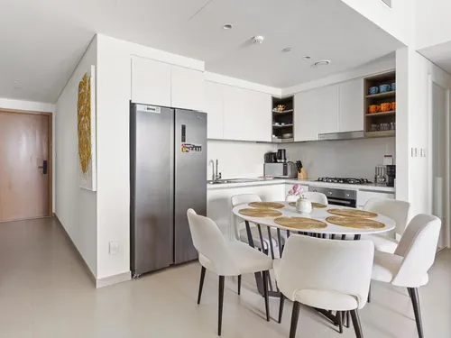 2 Bedrooms Apartment in Downtown Views II Tower 1