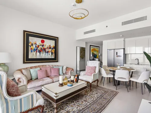 2 Bedrooms Apartment in Downtown Views II Tower 1