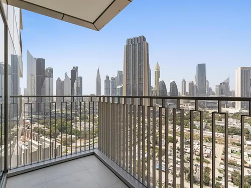 2 Bedrooms Apartment in Downtown Views II Tower 1