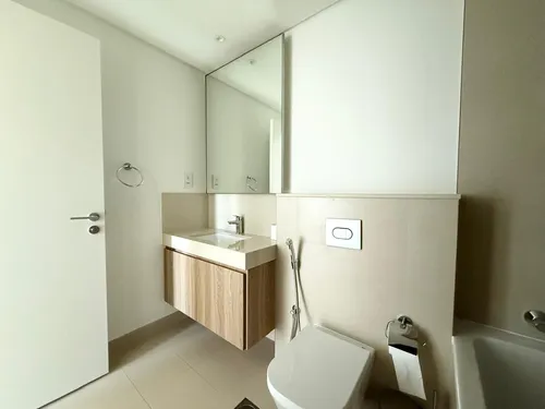 1 Bedroom Apartment in Downtown Views II Tower 2