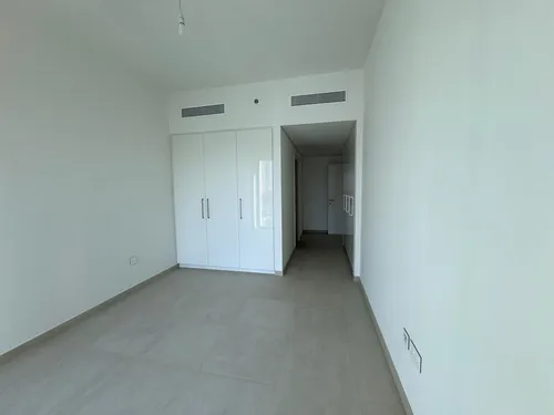 3 Bedrooms Apartment in Downtown Views II Tower 1