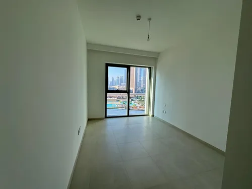 3 Bedrooms Apartment in Downtown Views II Tower 1