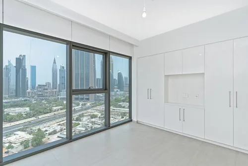 3 Bedrooms Apartment in Downtown Views II Tower 2