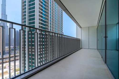 3 Bedrooms Apartment in Downtown Views II Tower 2