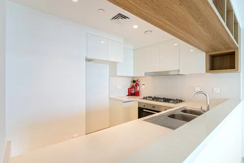 3 Bedrooms Apartment in Downtown Views II Tower 2