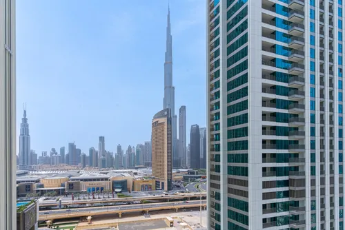 3 Bedrooms Apartment in Downtown Views II Tower 2