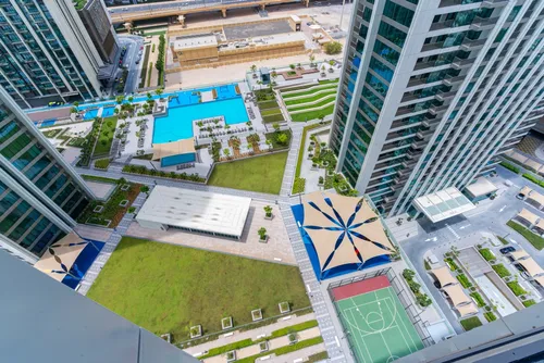 3 Bedrooms Apartment in Downtown Views II Tower 2