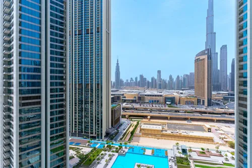 3 Bedrooms Apartment in Downtown Views II Tower 2