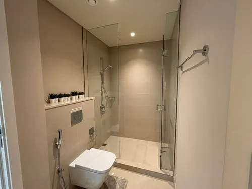 2 Bedrooms Apartment in Downtown Views II Tower 3