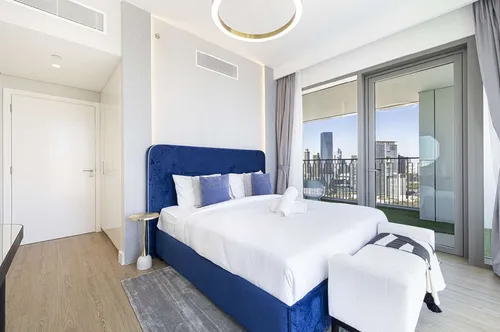 3 Bedrooms Apartment in Downtown Views II Tower 2