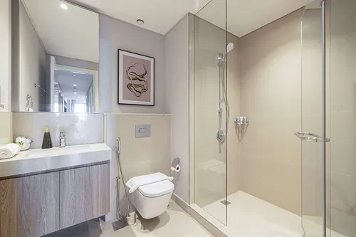 3 Bedrooms Apartment in Downtown Views II Tower 2