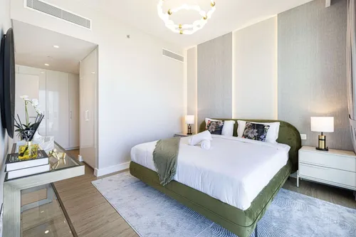 3 Bedrooms Apartment in Downtown Views II Tower 2