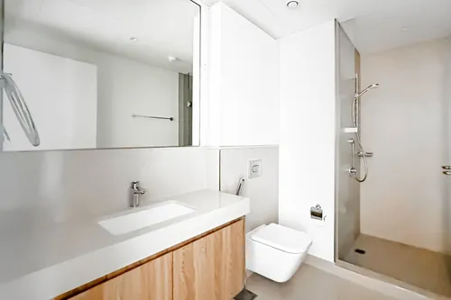 3 Bedrooms Apartment in Downtown Views II Tower 3