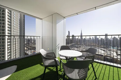 3 Bedrooms Apartment in Downtown Views II Tower 2