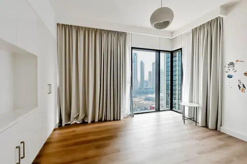 3 Bedrooms Apartment in Downtown Views II Tower 3