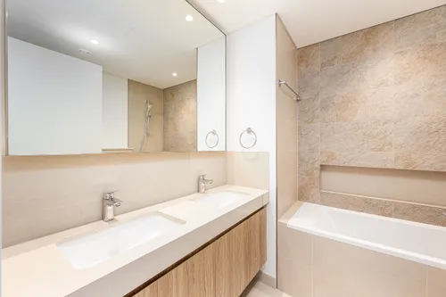 1 Bedroom Apartment in Downtown Views II Tower 2