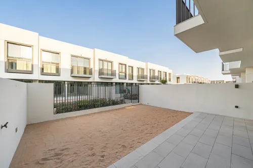 3 Bedrooms Villa in Orania