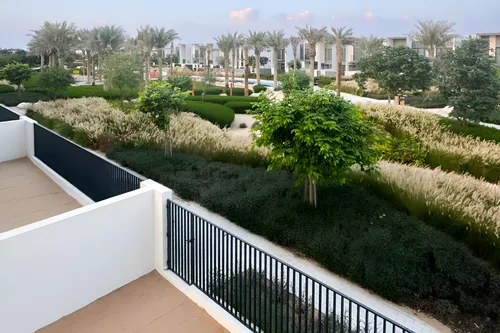 4 Bedrooms Townhouse in Orania