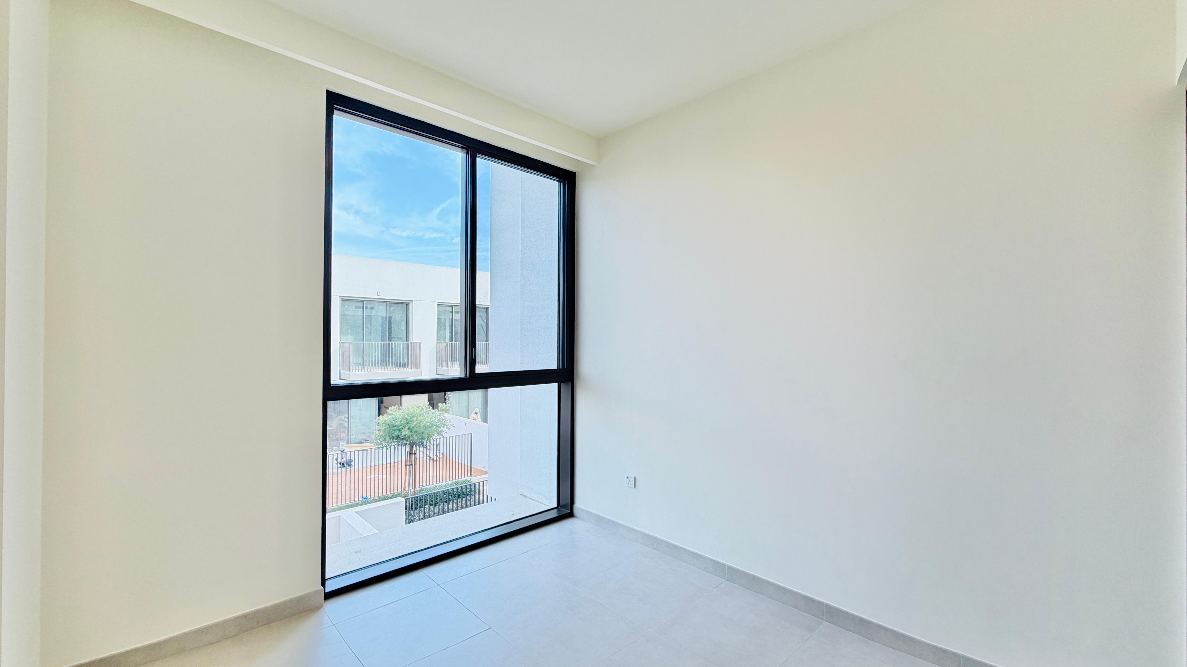 3 Bedrooms Villa in Orania