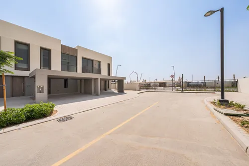 4 Bedrooms Townhouse in Orania