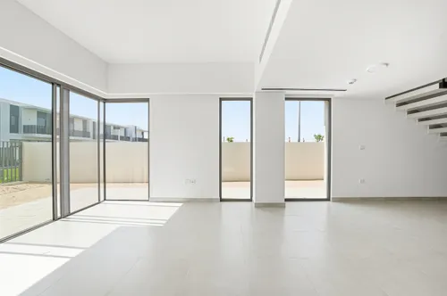 4 Bedrooms Townhouse in Orania