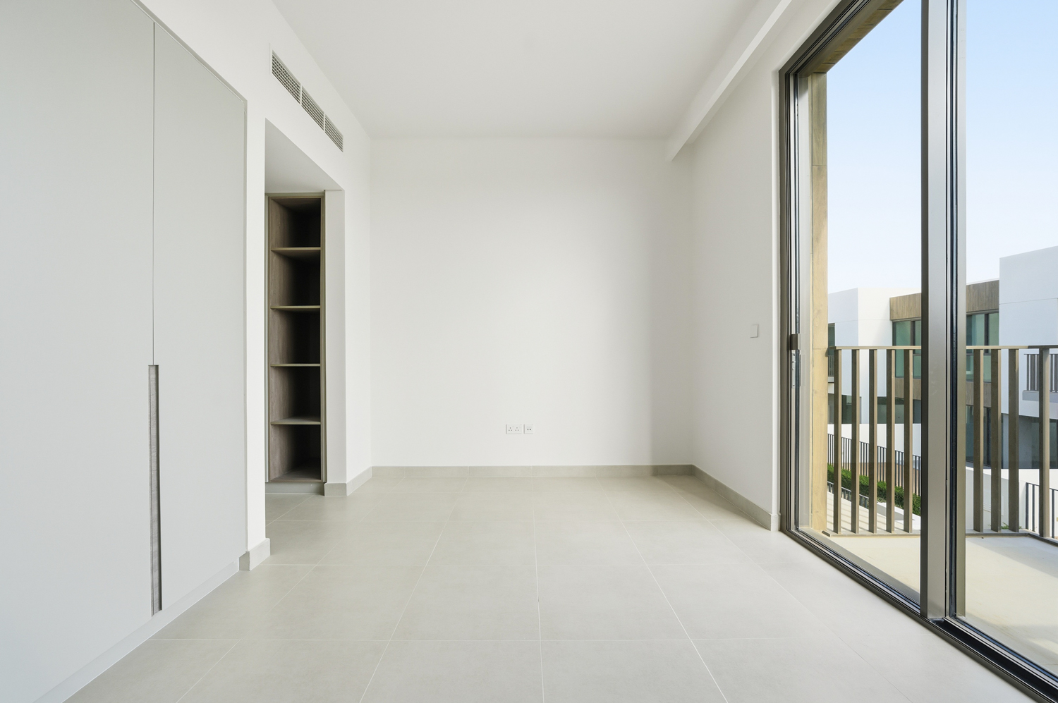 4 Bedrooms Townhouse in Orania