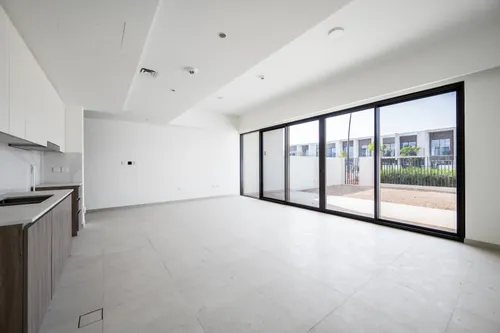 4 Bedrooms Villa in Talia