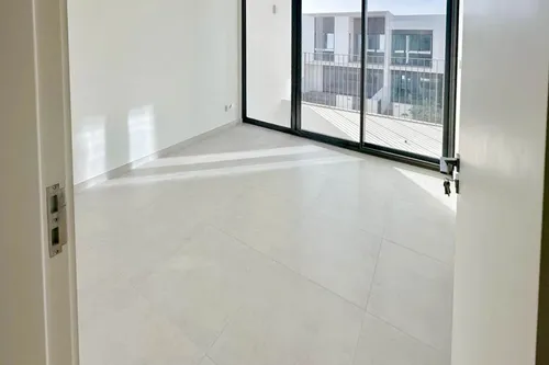 3 Bedrooms Villa in Talia