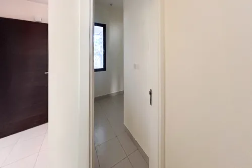 3 Bedrooms Townhouse in Parkside 1