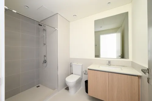3 Bedrooms Villa in Parkside 2