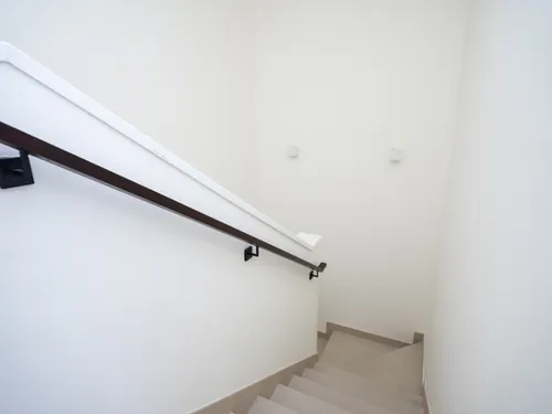 4 Bedrooms Townhouse in Parkside 2