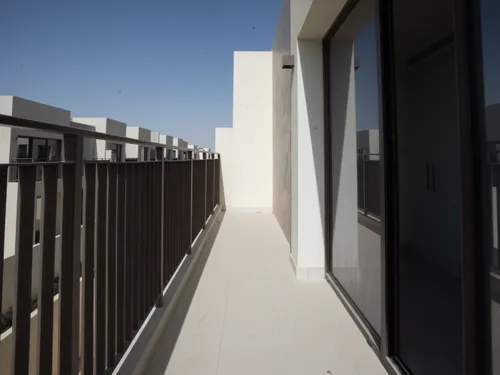4 Bedrooms Townhouse in Parkside 2