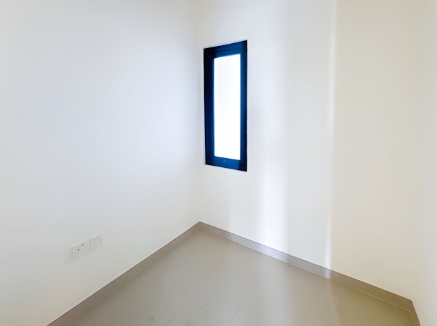 4 Bedrooms Townhouse in Greenview