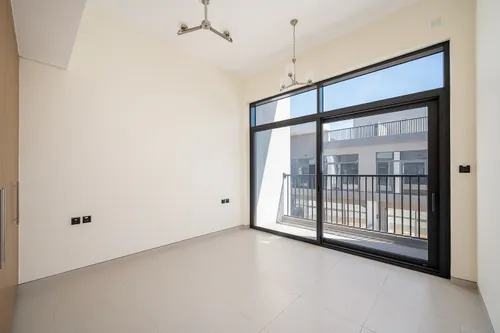 4 Bedrooms Villa in 180 Degrees Villas