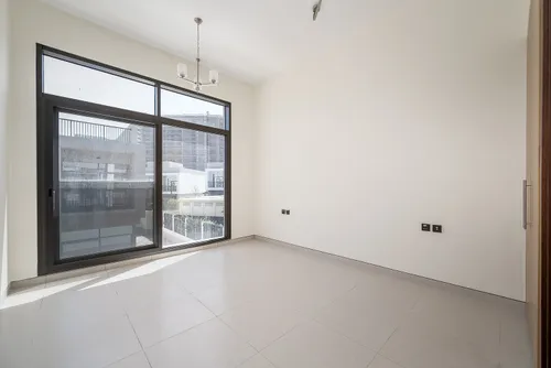 4 Bedrooms Villa in 180 Degrees Villas