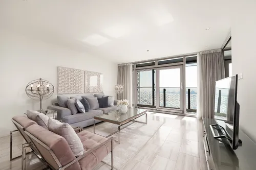 1 Bedroom Apartment in D1 Tower