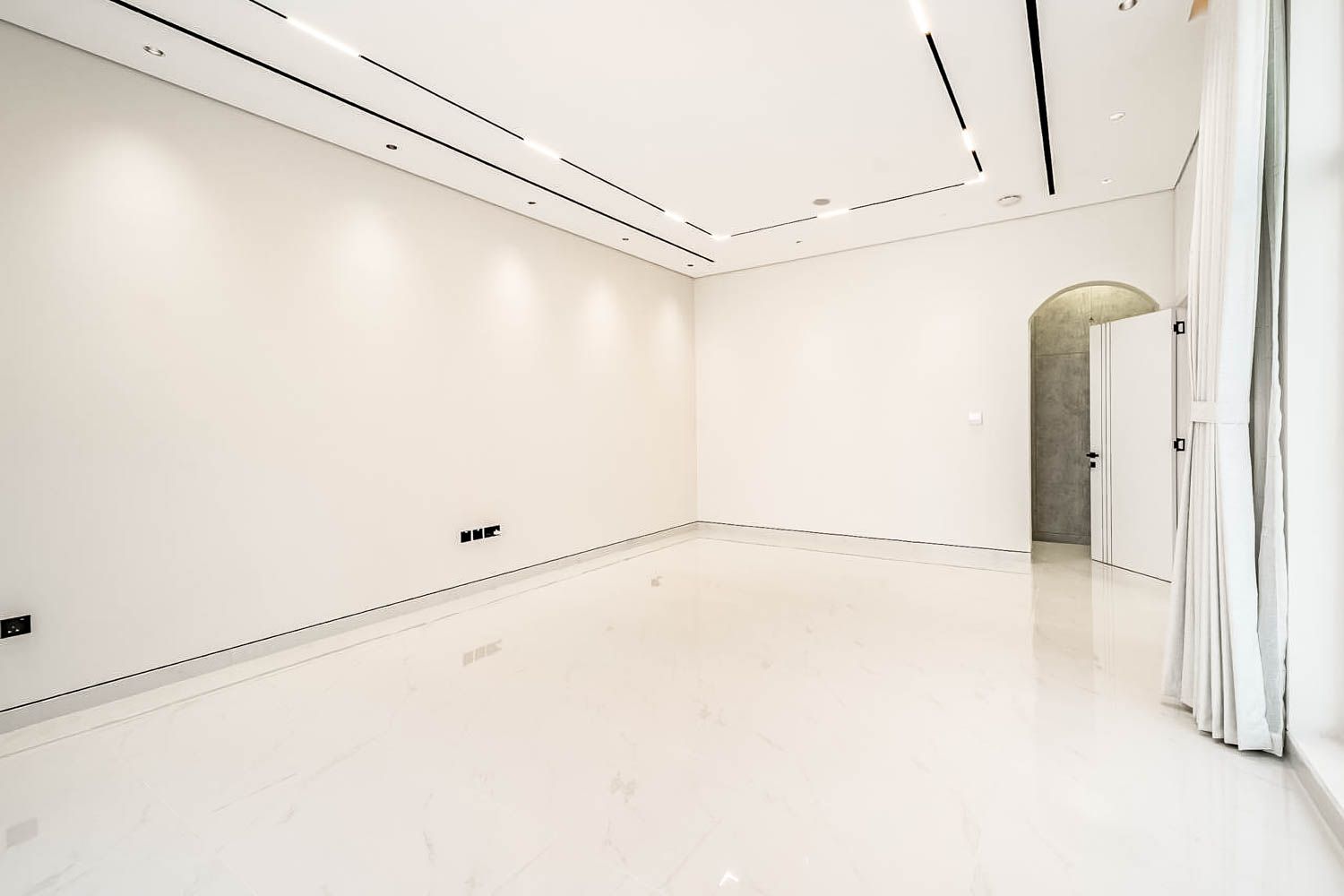 7 Bedrooms Villa in Nad Al Sheba Gardens 1